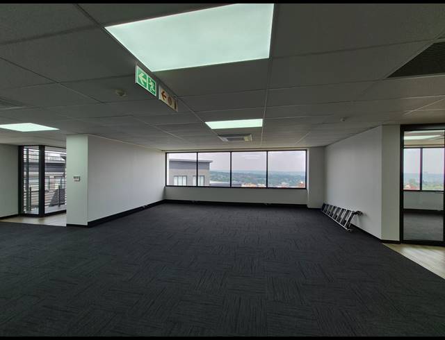 194M² OFFICE TO LET IN SANDOWN